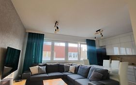 Apartament 90m2² z tarasem widokowym 350m do morza